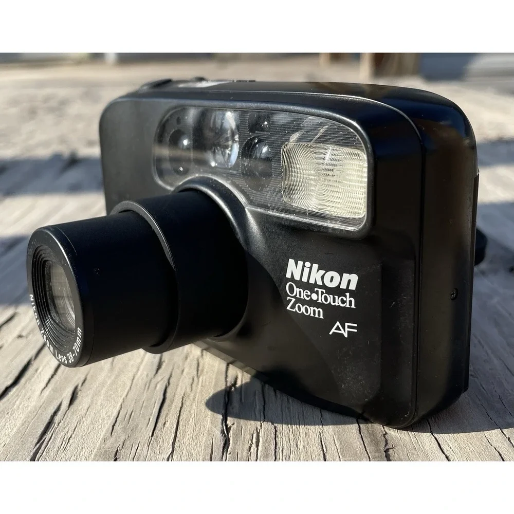 Nikon One Touch Zoom AF 35mm Film Camera - Tested Zoom Works - Flash NOT Working